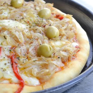 Pizza a la Piedra Fugazzeta